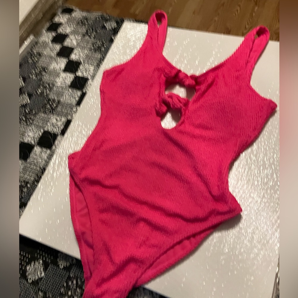 NWT!! One piece swimsuit